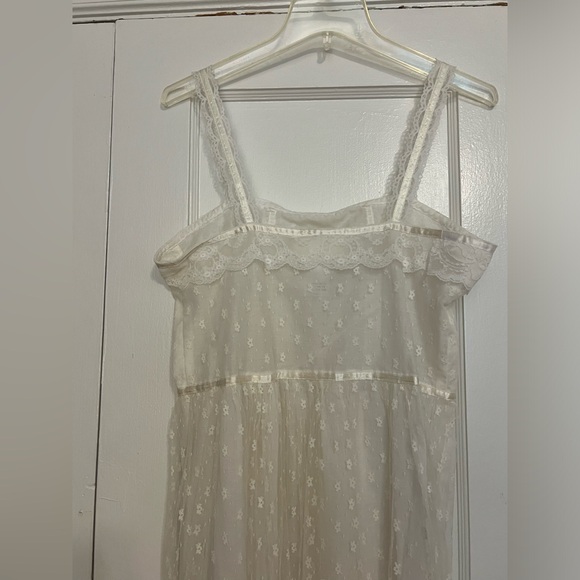 Vintage Gunne Sax 2 piece dress / lace slip and lace peignoir set - Picture 12 of 16